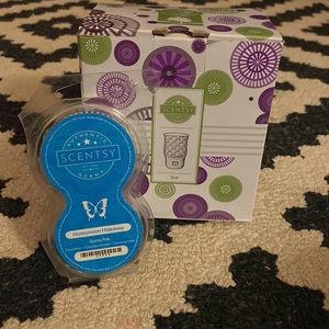 Mini Scentsy Wall Fan Diffuser w/ Scentsy Pods